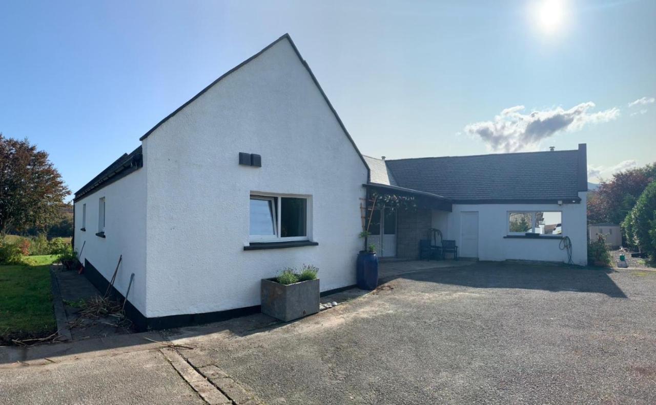 Strathspey Villa Kyleakin Exterior photo